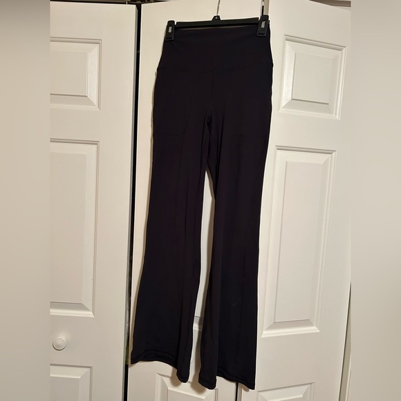 90 Degree By Reflex Pants - 90 degrees flare pant with pockets, unworn, size medium. Black
